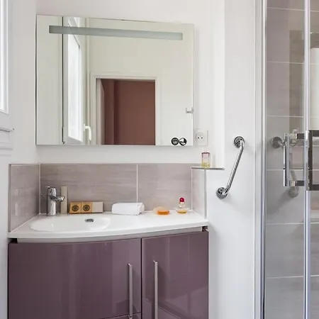 Appartamento Rue Auguste Comte By Onefinestay *